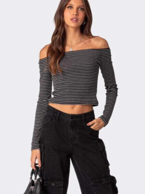 Slim Fit Striped Slit Neck Knit Top