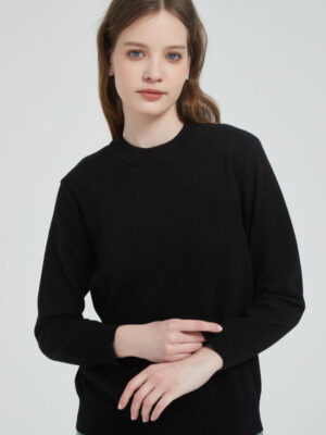 Cotton Solid Color Essential Knit Top