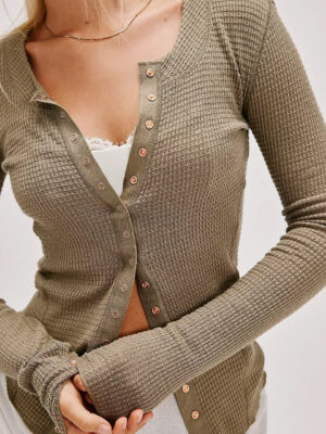 Solid Single-Button Fitted Long-Sleeve Knit Cardigan